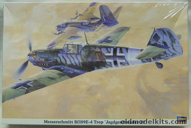 Hasegawa 1/32 Messerschmitt Bf-109 E-4 Trop Jagdgeschwader 27 - (Bf109E4), 08136 plastic model kit